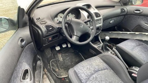 Cerniera cofano peugeot - cerniera,