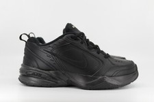 Nike Air Monarch IV nere nere