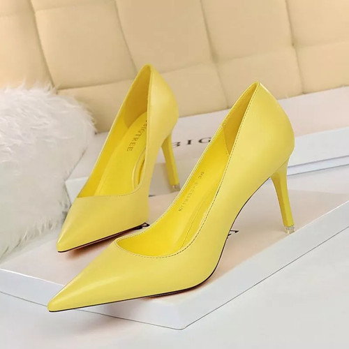 Decolte gialle moda eleganti - gialle, a