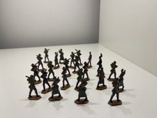 Statuetta peltro lotto - , 23