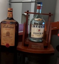 Set of 2 Collectible Bottles