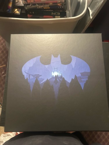 Mondo batman the animated - mondo, batman: