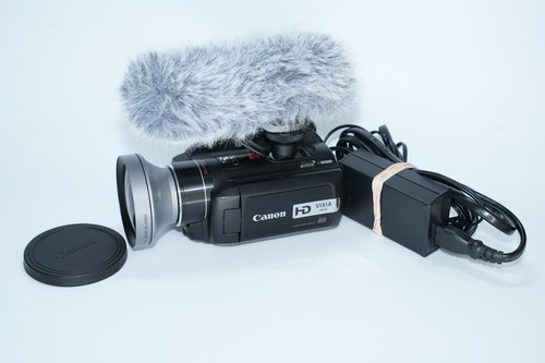 Canon vixia hg20 - canon, 60