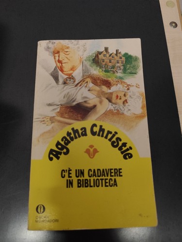 Libro è un cadavere in - libro, c'e'