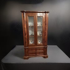 mobili antichi e antiquariato