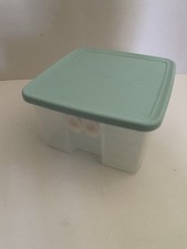 Clear Tupperware #3993A