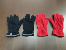 COPPIA GUANTI BAMBINO IN PILE NERI E ROSSI TAGLIA M - NERO MARCA CHAMPION