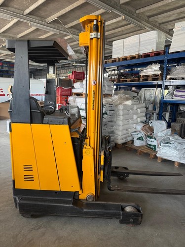 Vendo carrello elevatore