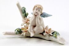 Bomboniera Porcellana Capodimonte Angioletto su Ramo Statuina Majello Firmata