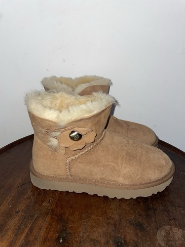 Ugg 1092295 bailey - bailey, button