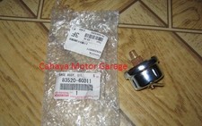 Pressostato olio originale OEM 83520-60011 adatto a Toyota Land Cruiser 90-06