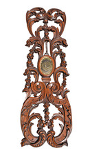 Antica targa da parete belga in legno intagliato con stemma scudo famiglia rame