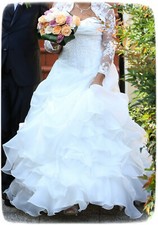 ABITO DA SPOSA da Principessa BIANCO - Taglia 44 46 - STRASCICO E VELO PIZZO