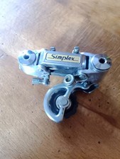 Rear derailleur arrière