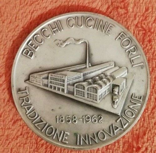 Grande medaglia becchi cucine - medaglia,