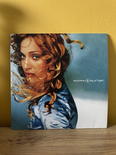 Madonna ray light - ray,