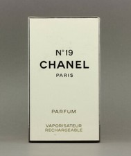CHANEL N°19 parfum