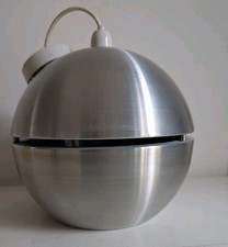 Retro Vintage Space Age Mid