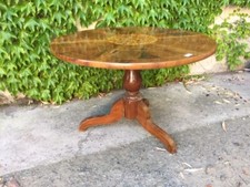Tavolo Rotondo a Vela in Noce - Restaurato (in corso d'opera)