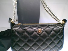 CHANEL Beaute Premiere Funfair