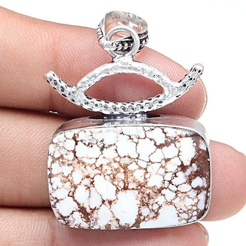 Collana cavallo selvatico