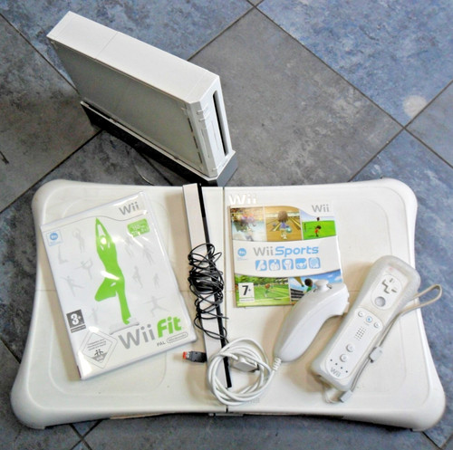 Game console nintendo wii - game,
