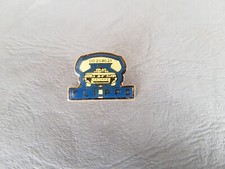 Pin's SECOURS / SANTE -