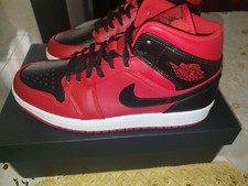 Nike Air Jordan 1 Rosse e