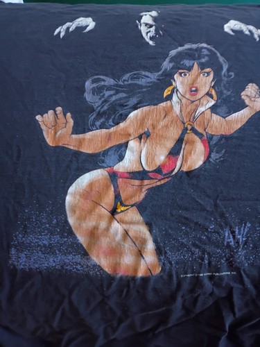 Maglietta vampirella 1996 - maglietta,