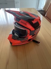 Casco Fox V2 