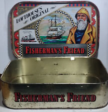 GRANDE E VECCHIA SCATOLA IN