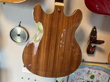 Gutiar elettrico Ibanez AS93ZW