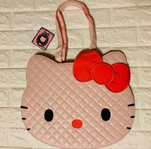Borsa rosa trapuntata - a, forma