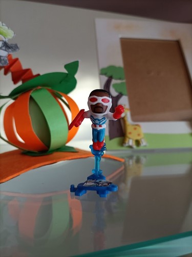 Kinder sorpresa marvel - kinder,