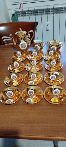 Servizio caffè in - servizio,