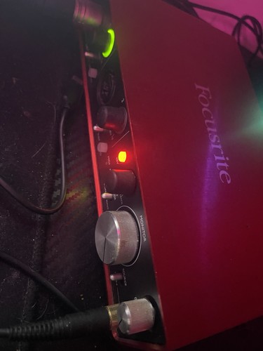 Focusrite 2i4 scarlett 2nd - focusrite,