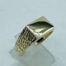 Anello vintage in oro giallo 9