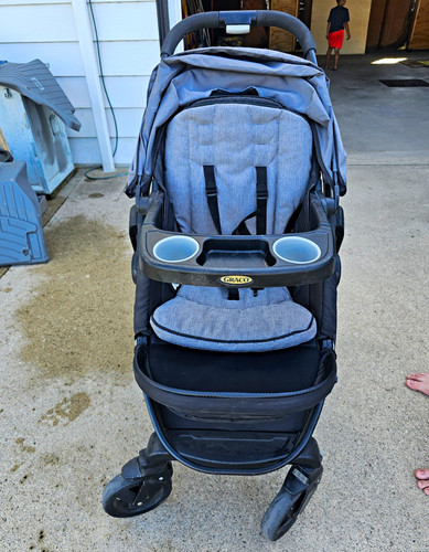 Graco single stroller - single,