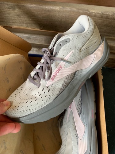 Brooks ghost max - 3, donna