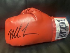 Guantone da boxe Lefty Mike Tyson firmato Everlast rosso autografo certificato JSA