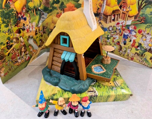 Vintage gnome dwarf house - vintage,