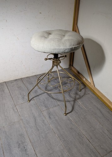 Sgabello girevole vintage