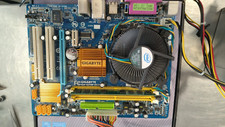 GIGABYTE GA-g31m-eS2L  SK 775 + CPU intel Q6600+ RAM 2 gb + VGA integrata