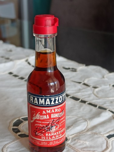 Bottiglia liquore amaro - bottiglia,