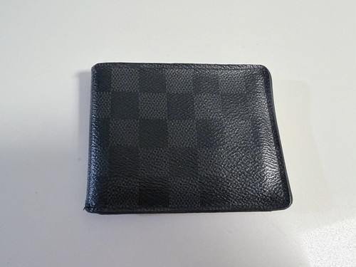 Louis vuitton wallet - louis, damien