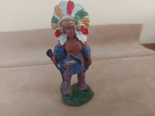 Indiano con fucile - indiano,