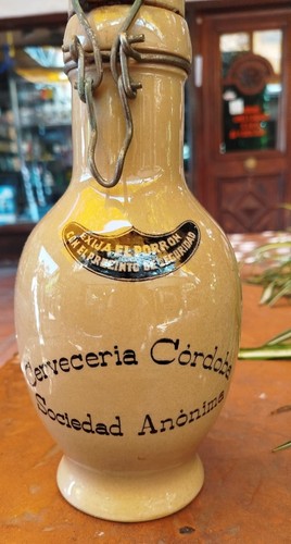 Antica bottiglia ceramica - antica,