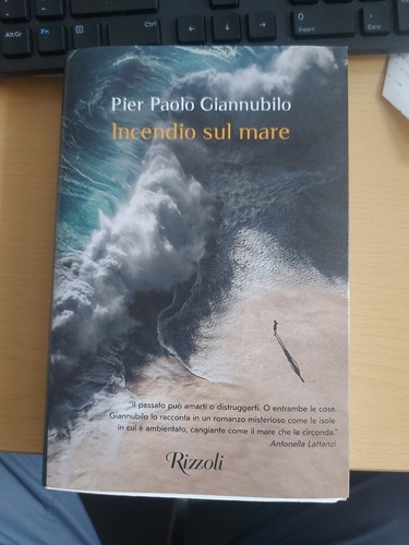 Incendio sul mare - ,