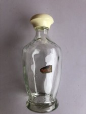 Vecchia Bottiglia Di Vetro Soffiato Vuota