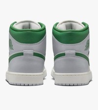 Brand: Nike